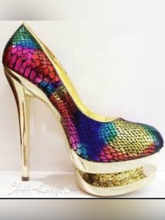 Mona Mia Shoes - Brand NEW .Multi Color Shake Skin Pattern.